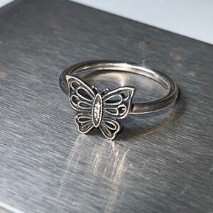 Pandora Retired Love Takes Flight Size 8.5 Filigree CZ Butterfly Ring